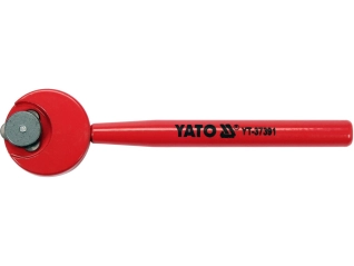Стеклорез с 3 дисковыми резцами YATO : L= 130 мм (YT-37391)